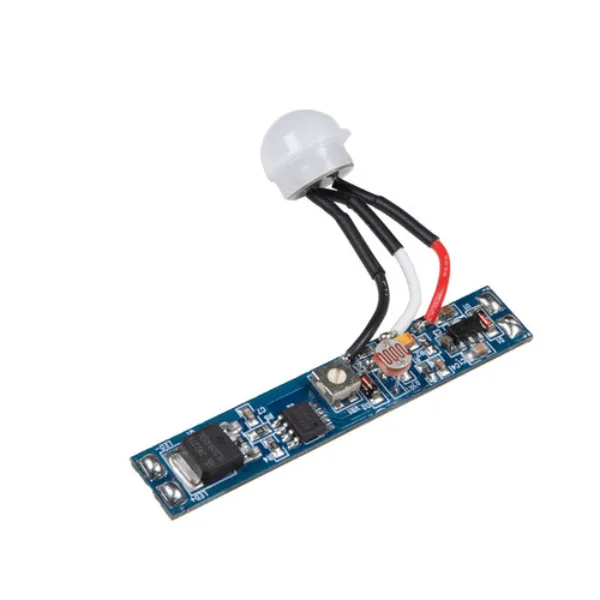 Sensor PIR ON-OFF con fotocelda para tira extraplana LED ILUPIRSW001F 72W-144W PCB Ilumileds