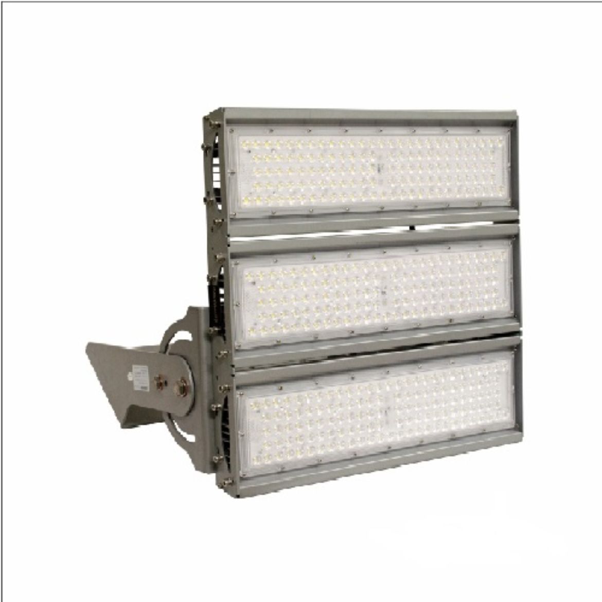 P29656L-36.jpg